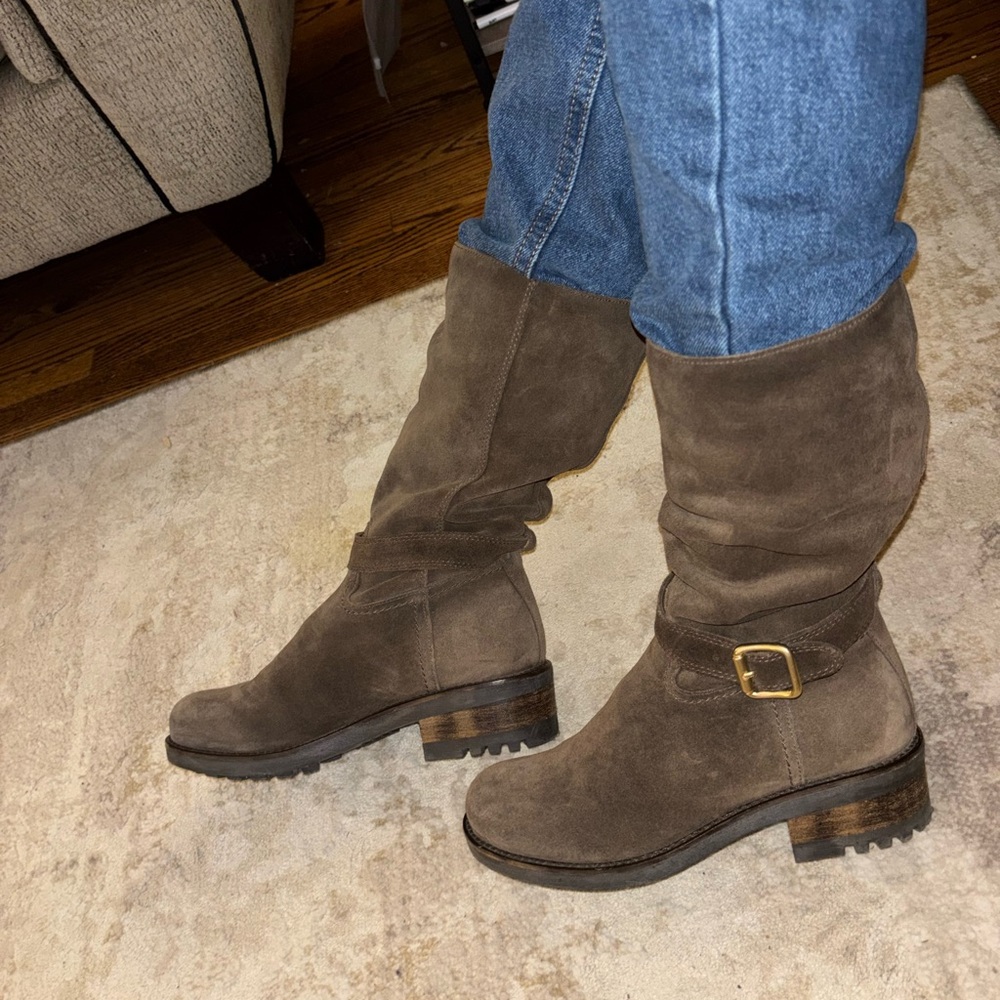 La CANADIENNE genuine leather Suede Knee-High Boots